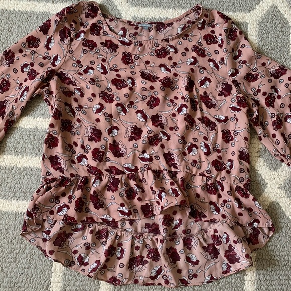 Floral Top - Picture 2 of 2